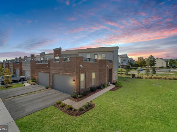 42774 Cumulus Ter, Ashburn, VA 20148