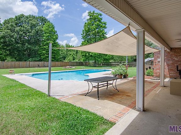 4th image of 24130 Kirtley Dr