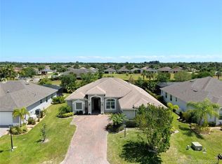 703 SW Fortunella Cir SW, Vero Beach, FL 32968