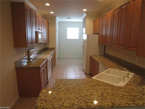 4th image of 12031 Champions Green Way APT 806