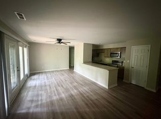 1331 Park Glen Dr APT 102, Raleigh, NC 27610