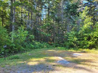 458 River Rd, Saint George, ME 04860