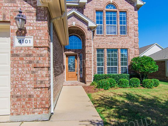 3rd image of 4101 Wyndham Dr