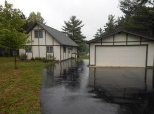 W6382 Hidden Springs Dr, Neshkoro, WI 54960