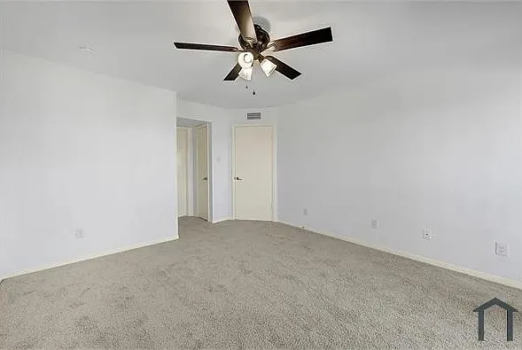8429 Hearth Dr #32 — Photo 5
