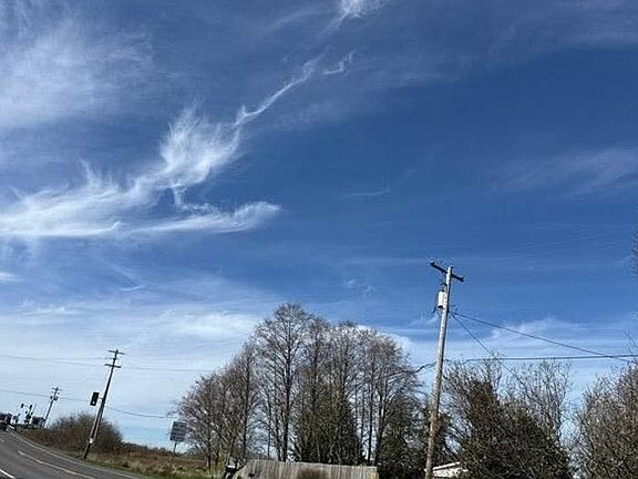 5th image of 34513 Highway 105