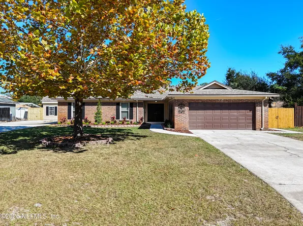 845 MAPLEWOOD Lane, Orange Park, FL 32065