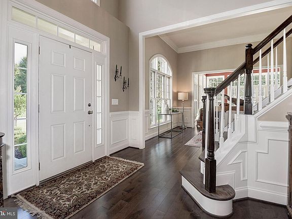 4th image of 11691 Caris Glenne Dr