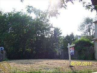 1st image of 2854 Rosewood St