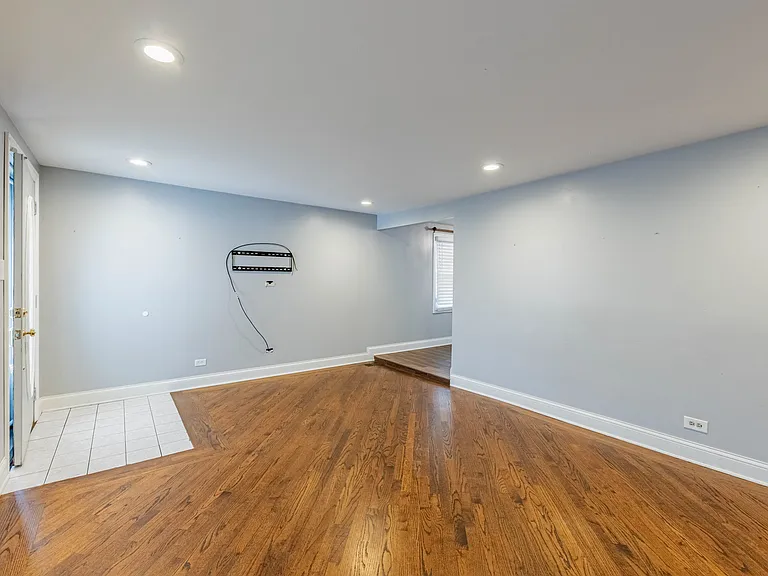 8912 S Ryan Rd #HOUSE — Photo 7