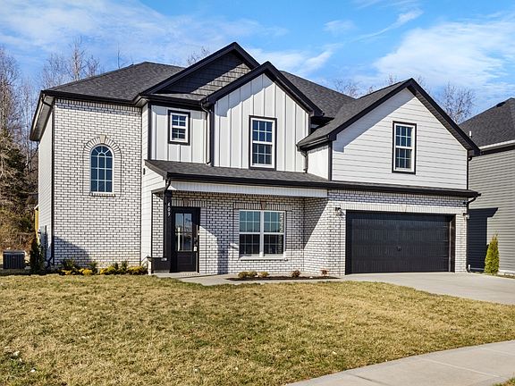 4th image of 409 Perthshire Loop Lot 43