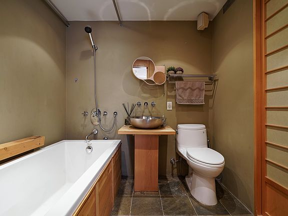 4th image of 85 Livingston St APT 11N