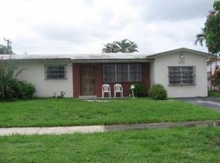 9810 SW 14th St, Miami, FL 33174