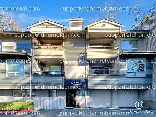 3520 Lake Washington Blvd SE #101 Photo 1