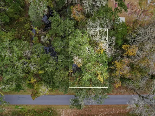 Xx Sioux Trl, Crawfordville, FL 32327