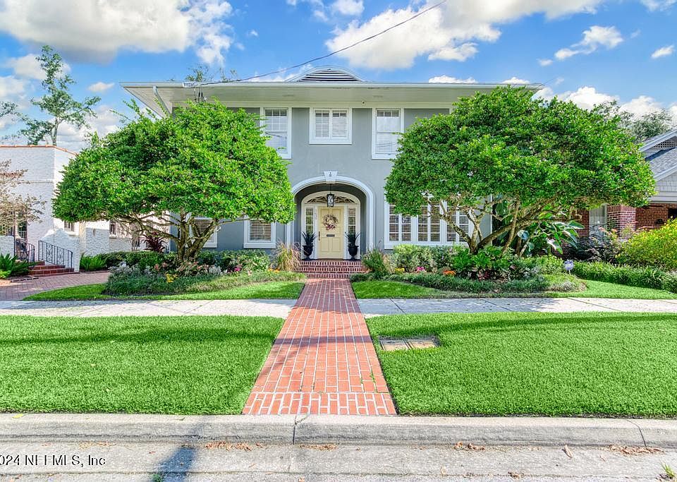 1st image of 1639 CHALLEN Avenue
