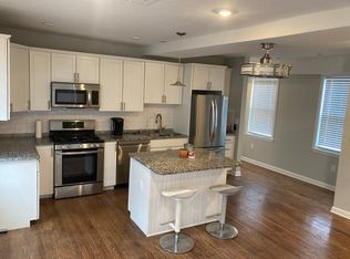 11 Pierce St #4, Hyde Park, MA 02136