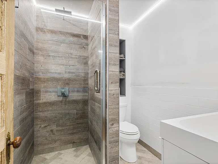 2020 E Fletcher St #1&2 — Photo 50