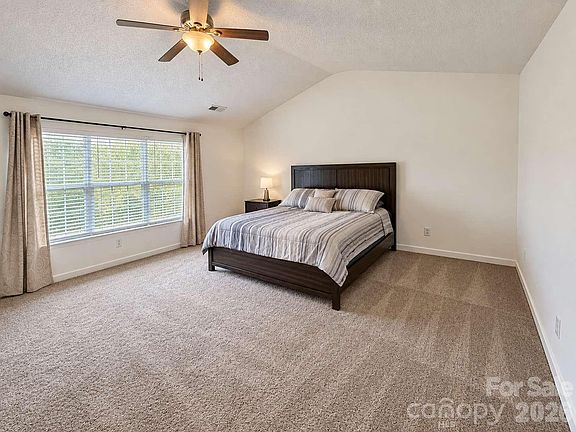 4th image of 1524 Andora Dr