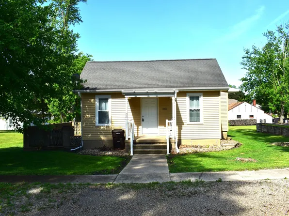 406 N Birch St, Wenona, IL 61377
