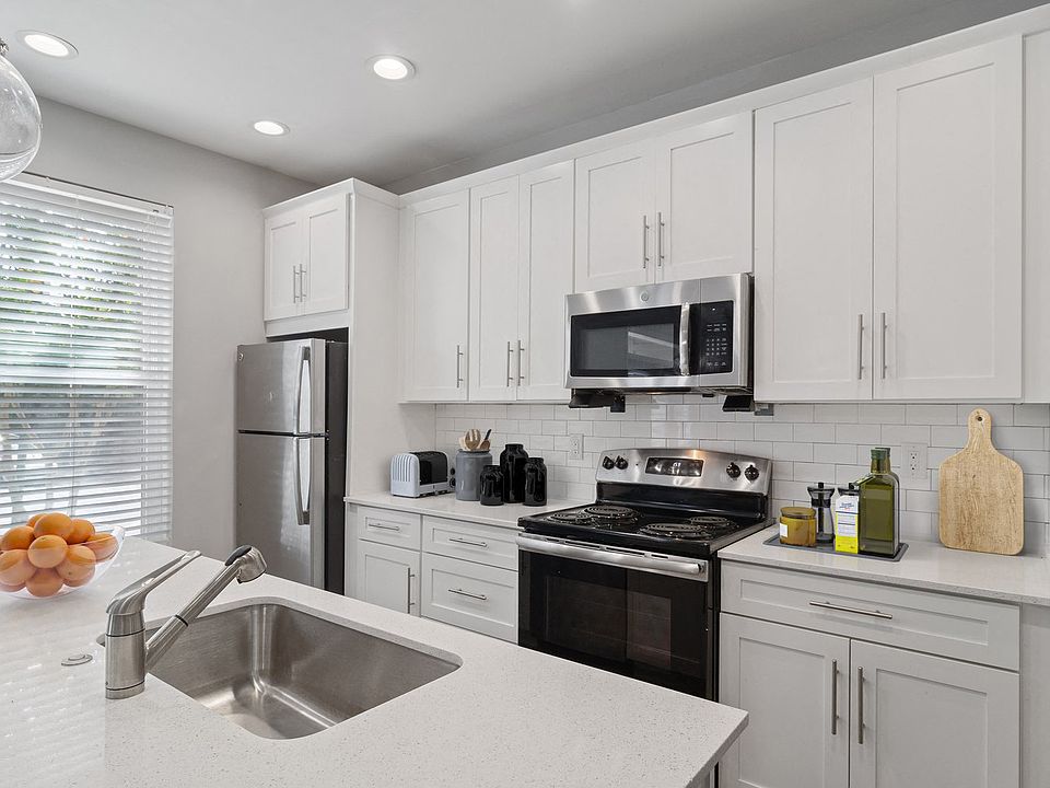 1st image of 2203 Plaster Rd NE #K-07