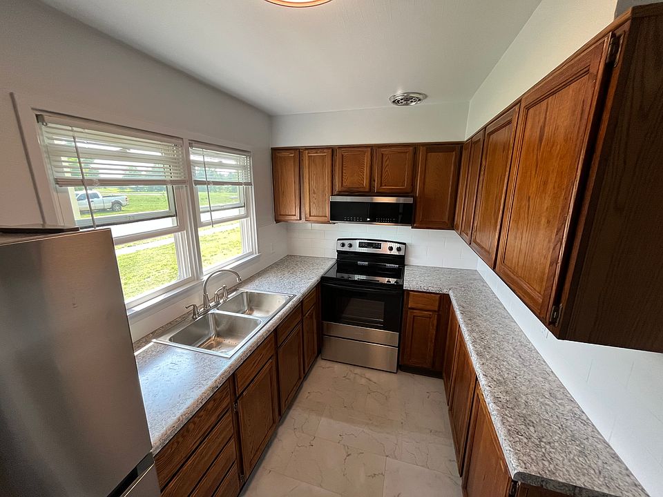 1st image of 175 Rascal St