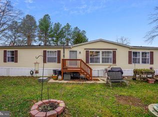 320 Kevins Ct, Lothian, MD 20711