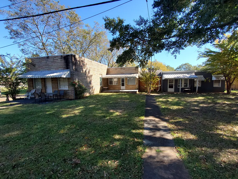 1713 Darwin Rd SE #A