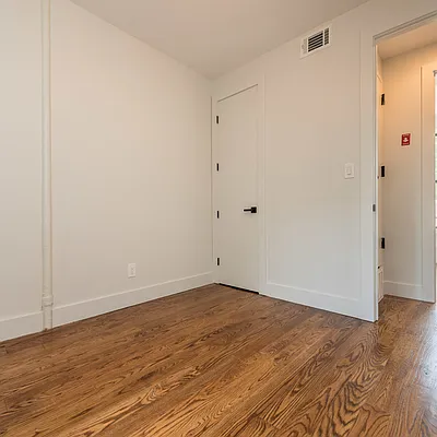 Rented by Nooklyn NYC LLC | media 27