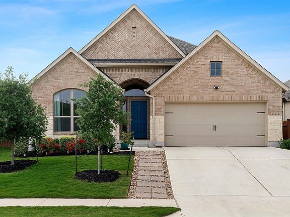 2nd image of 405 Glen Arbor Dr