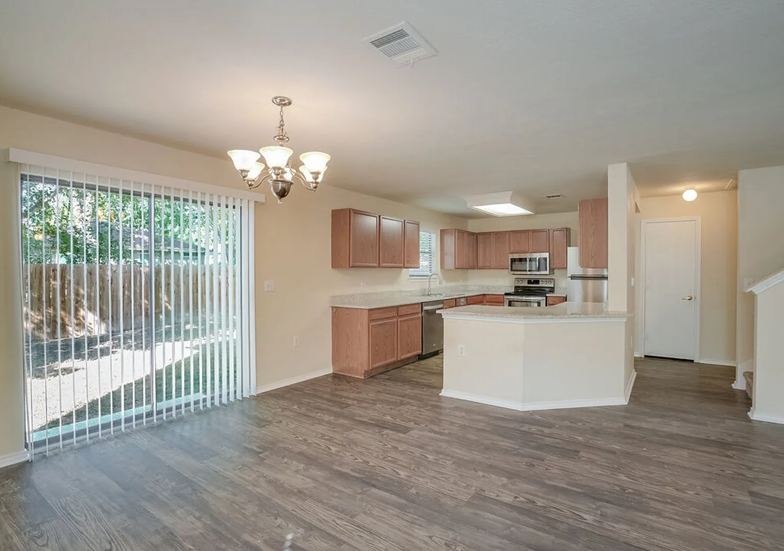 6812 Doyal Dr, Austin, Texas 78747 — Photo 4