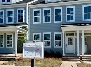 615 Southview Ln, Summerville, SC 29486
