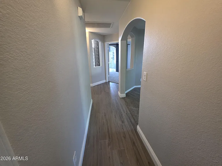 2442 E Nathan Way — Photo 38