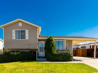 3885 S Ditsie Dr, Magna, UT 84044