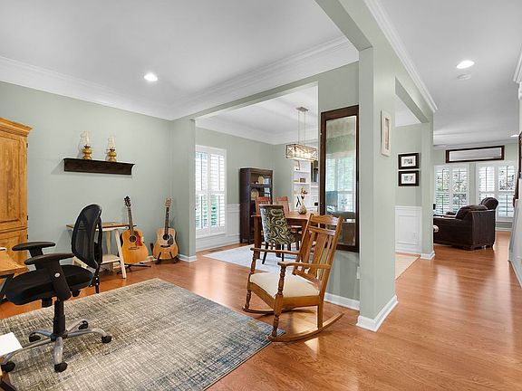 5th image of 1803 Misty Woods Ct