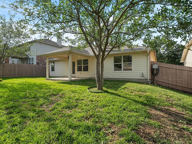 2305 Boulder Run — Photo 35