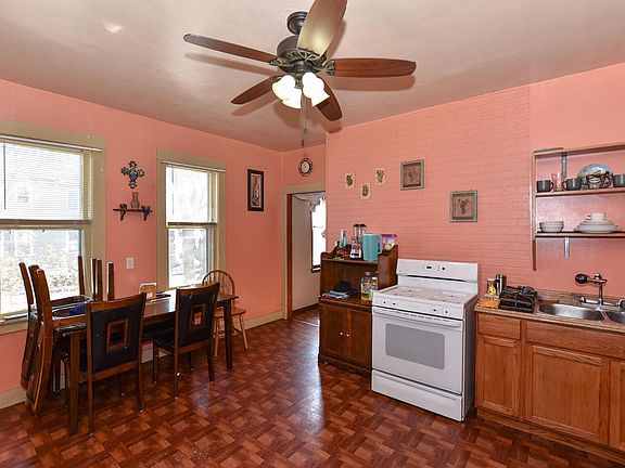 3rd image of 1400 W Harrison Ave #1402