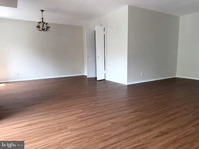 307 Yoakum Pkwy #310 — Photo 11