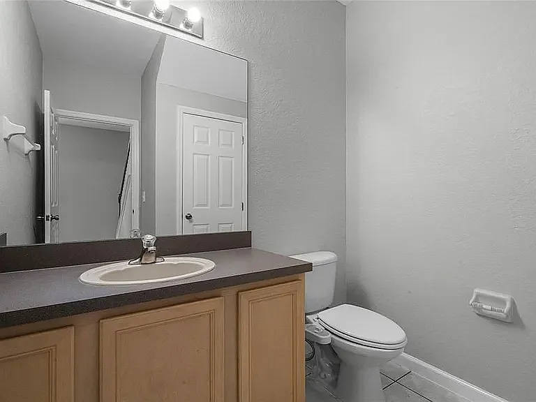 1349 Falling Star Ln — Photo 32