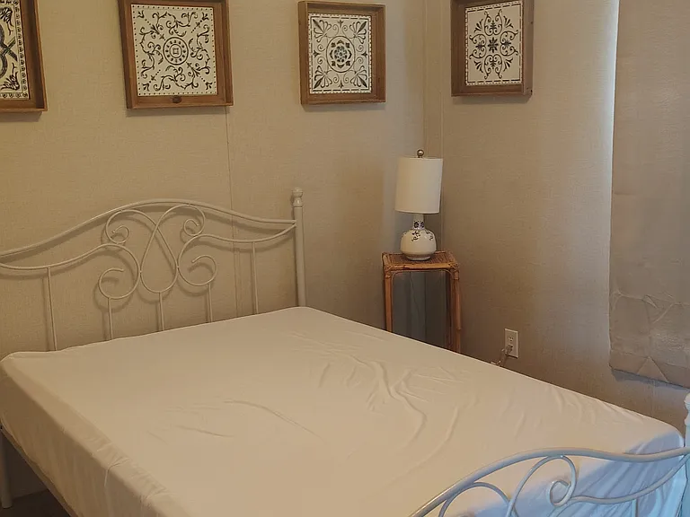 719 Lady Bird Ln — Photo 6