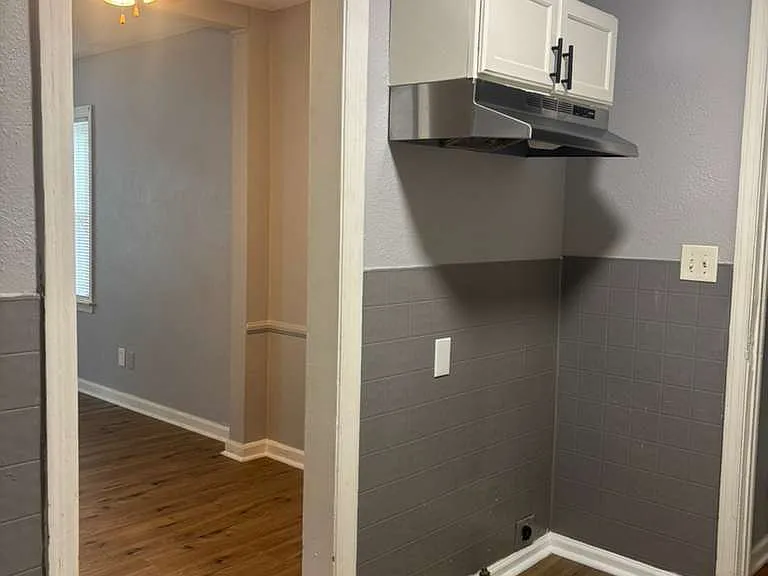 7121 Woodland Ave — Photo 5