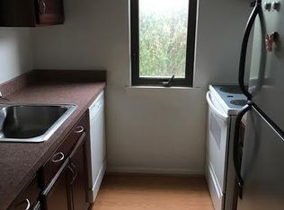 648 Eastbrooke Ln, Rochester, NY 14618