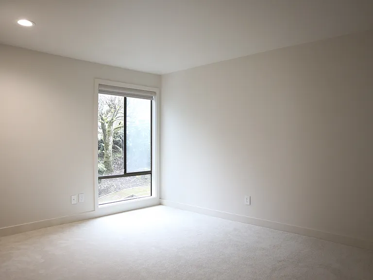 13822 SE 43rd St — Photo 8