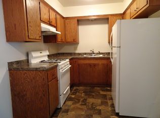 628 S 60th St APT 9, Milwaukee, WI 53214