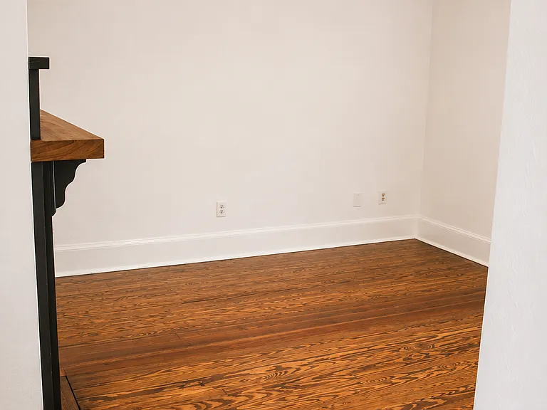 616 E Gwinnett St — Photo 10