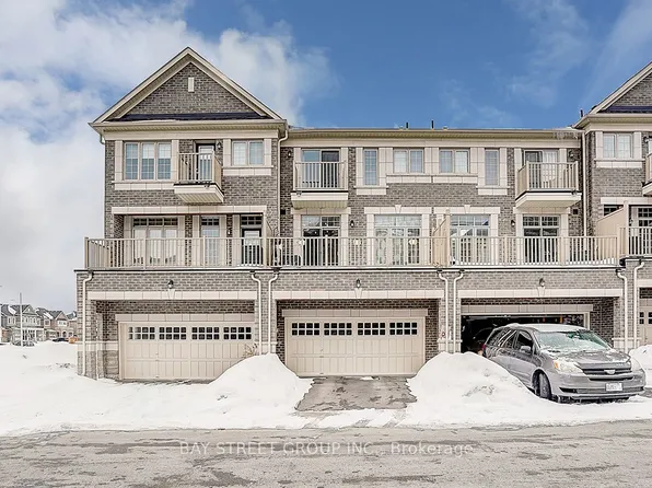 3474 Denison St, Markham, ON L3S 1E9