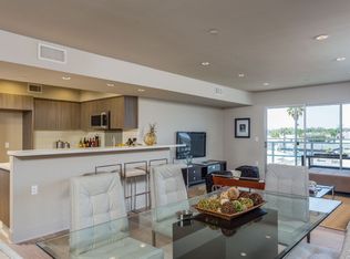 111 S Kings Rd UNIT 404, Los Angeles, CA 90048