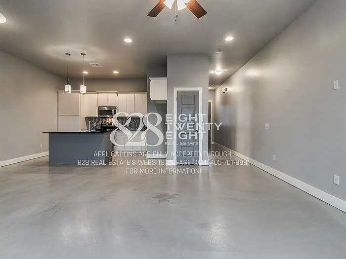 4748 W Main St — Photo 9