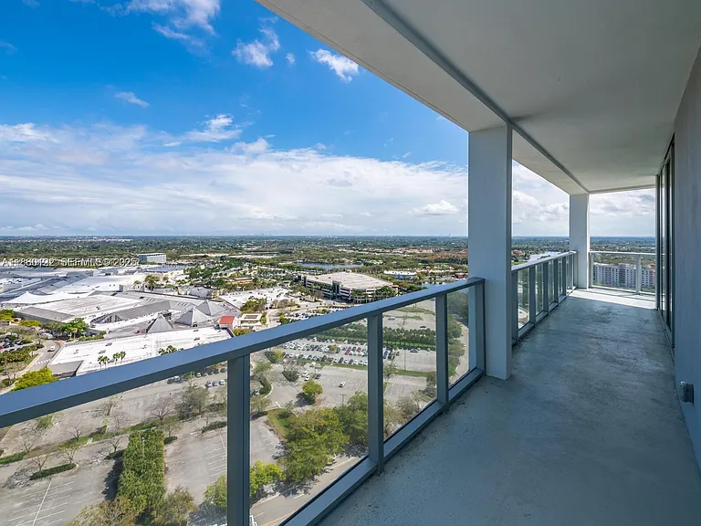 2000 Metropica Way #2509 — Photo 12