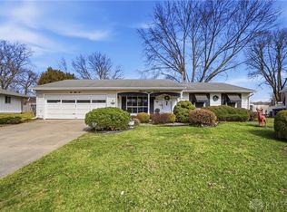 1516 Hyannis Dr, Springfield, OH 45503